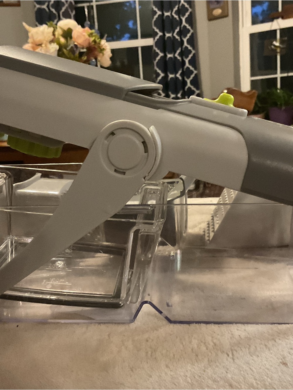 Pampered Chef Upright Mandeline - Picture 2 of 5